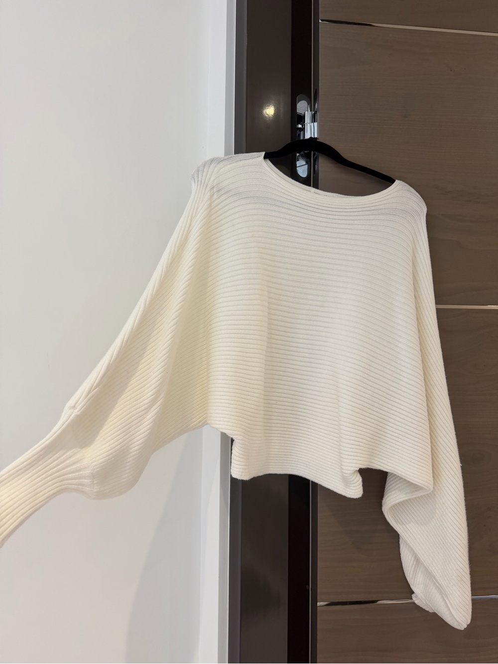 lovers+friends Off-Shoulder Cream Ribbed Women’s Sweater